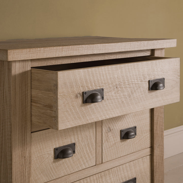 Solid Oak 4 Drawer Chest